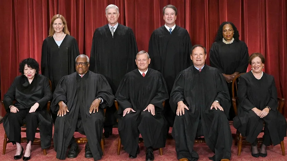 Supreme Court Ballot Ruling Draws Alito's Warning on Election Integrity and Fraud Risks