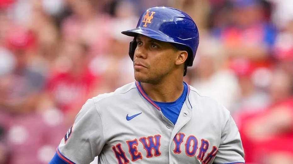 Juan Soto's Costly Misjudgment Contributes to Mets' Continued Slide Against Blue Jays