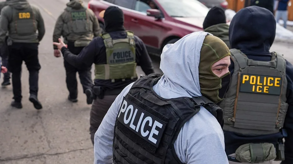 Federal Judge Blocks Virginia Law Prohibiting Mask-Wearing by ICE Agents