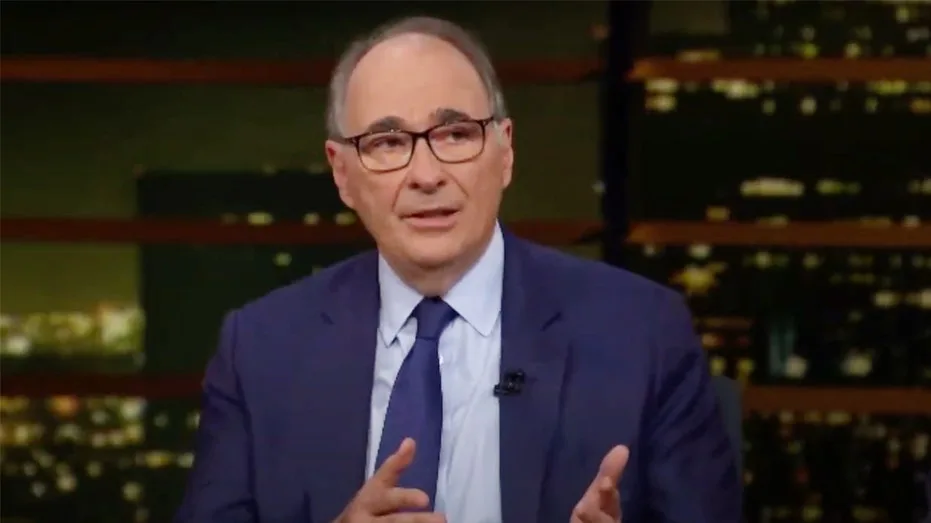 Former Obama Advisor Draws Scrutiny After Questioning Chicago's Emergency Response to Unconscious Man