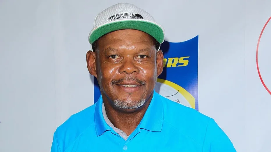 LeRoy Irvin, Two-Time All-Pro Cornerback and Rams Legend, Dies at 68