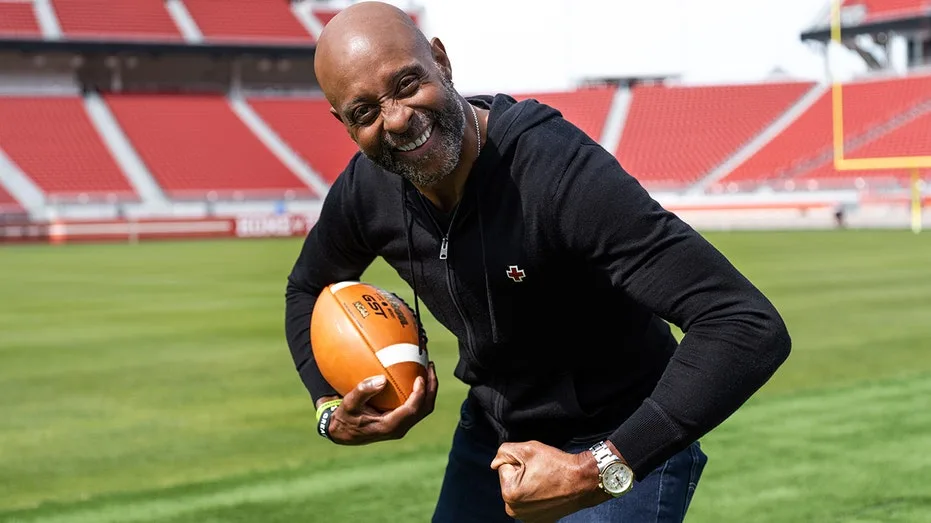 NFL Legend Jerry Rice Ventures into Gallery After Fan Taunt at American Century Championship