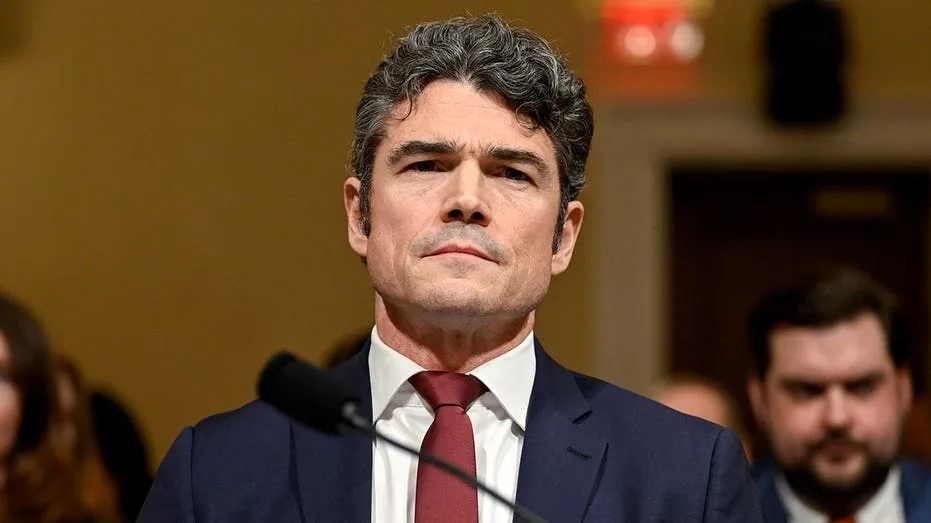 Former Counterterrorism Official Advocates Immediate US Military Exit from Middle East