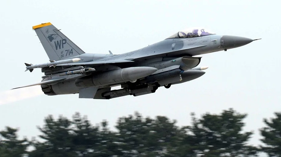 NORAD F-16s Scramble to Intercept Multiple Aircraft Violating New Jersey Restricted Airspace