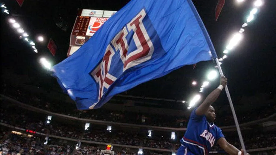 Former Kansas Jayhawks Guard and Washburn Coach Brett Ballard Seriously Injured in Topeka Crash