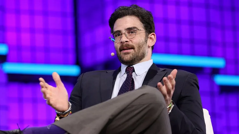 Online Commentator Hasan Piker Praises Aide's Controversial “Impoverish White Middle Class” Remark