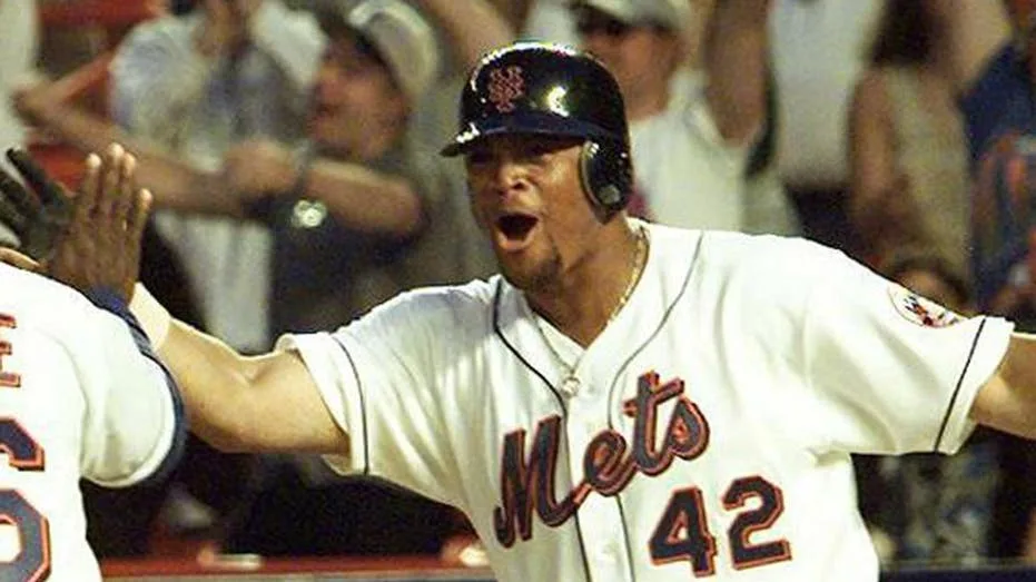 Butch Huskey, Former MLB Player Known for Wearing Jackie Robinson's No. 42, Dies at 54